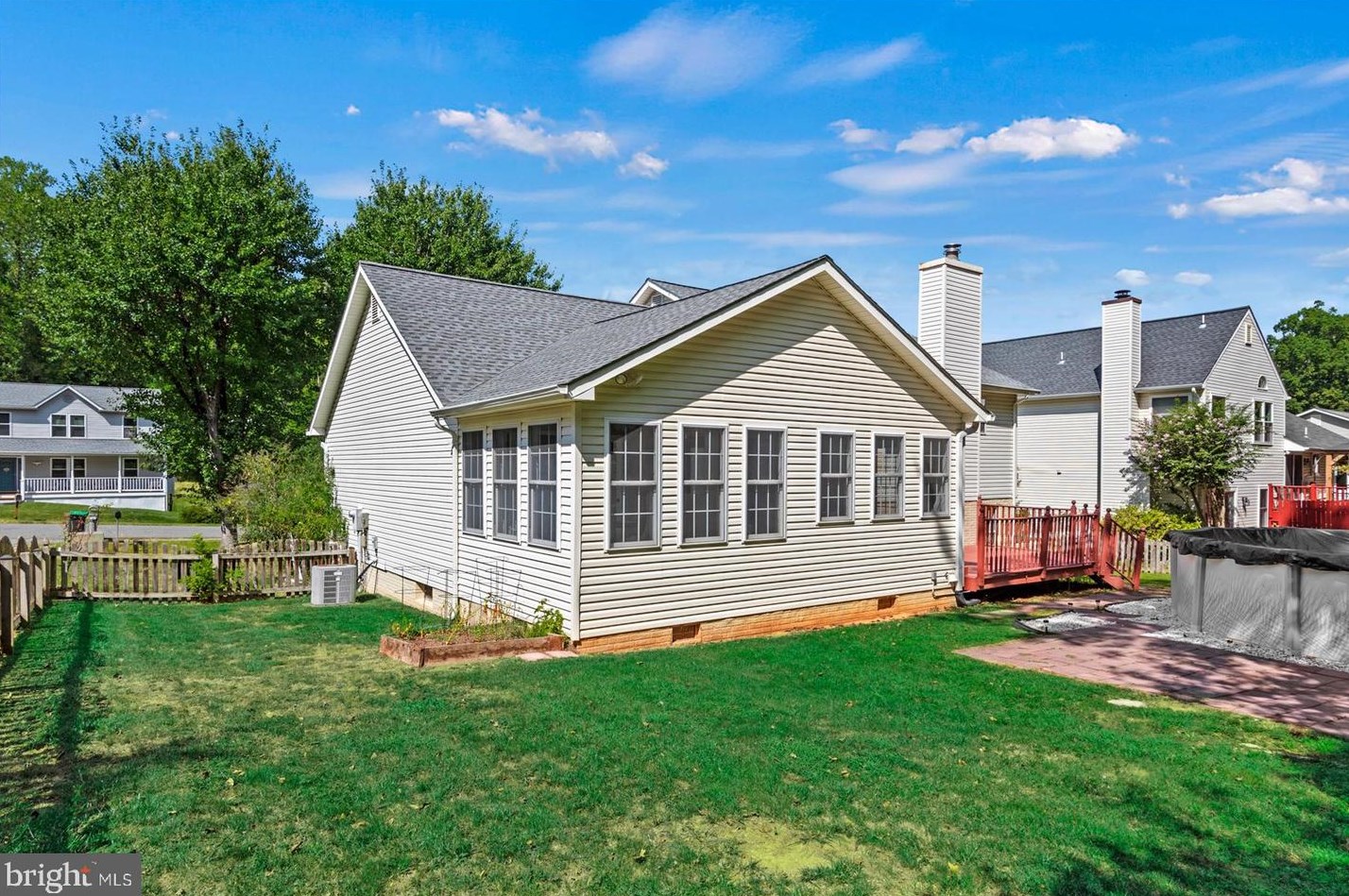 10 Darbywood Ct, Stafford VA 22554-7848 exterior