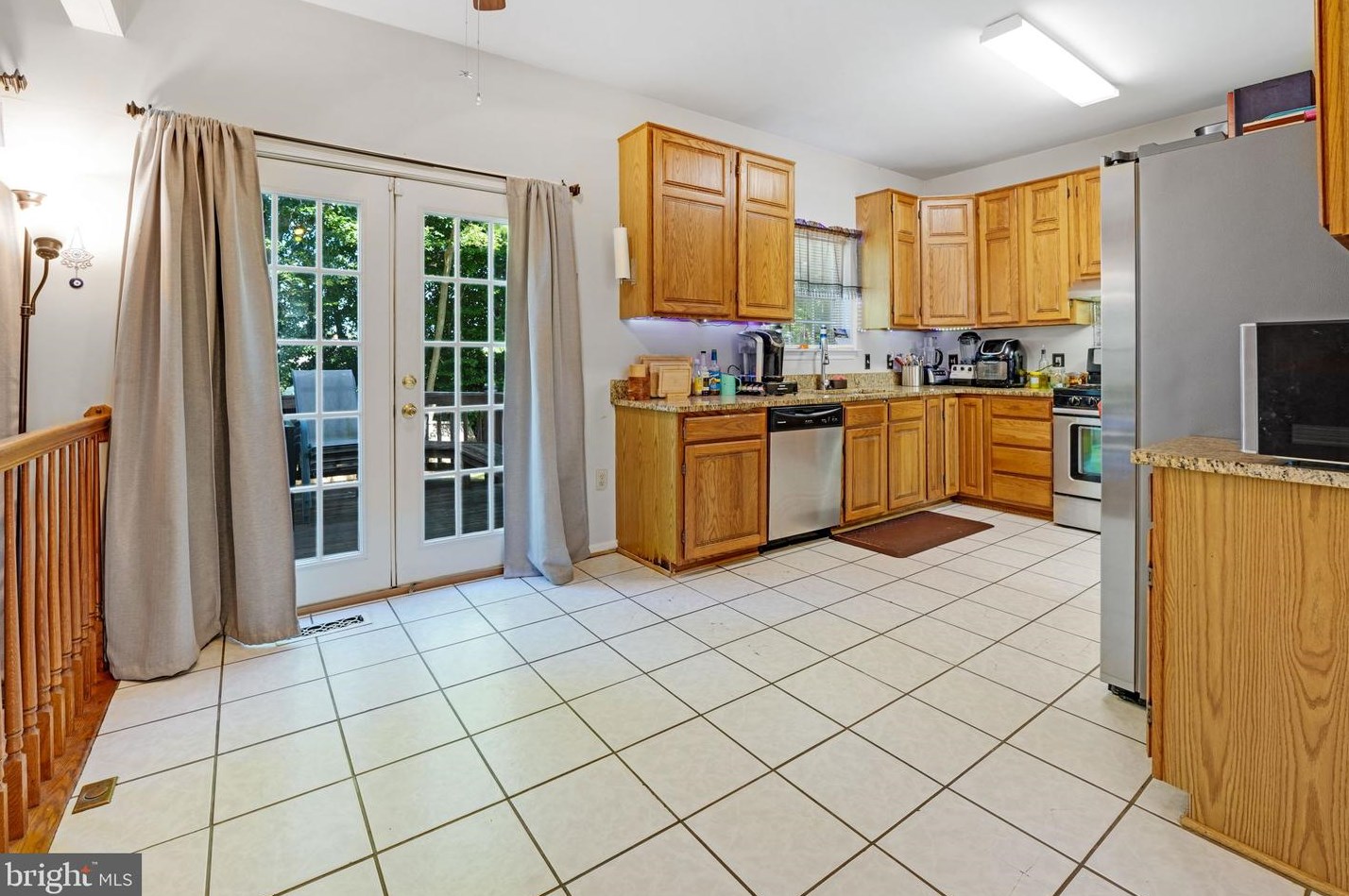 16 Regency Dr, Stafford VA 22554-7832 exterior