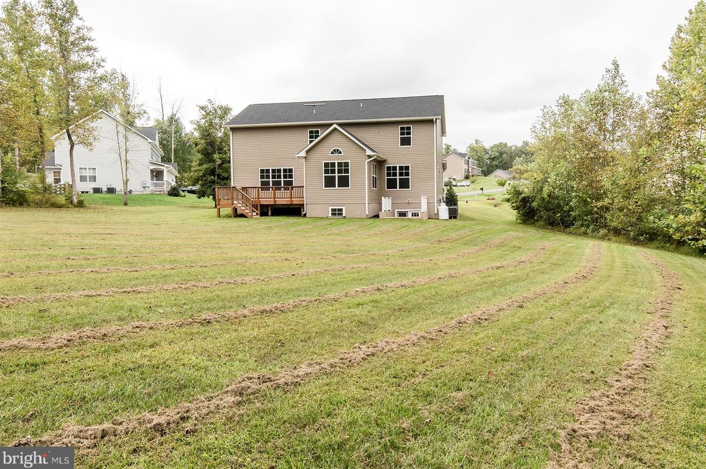 614 Montpelier Dr, Stafford, VA 22556