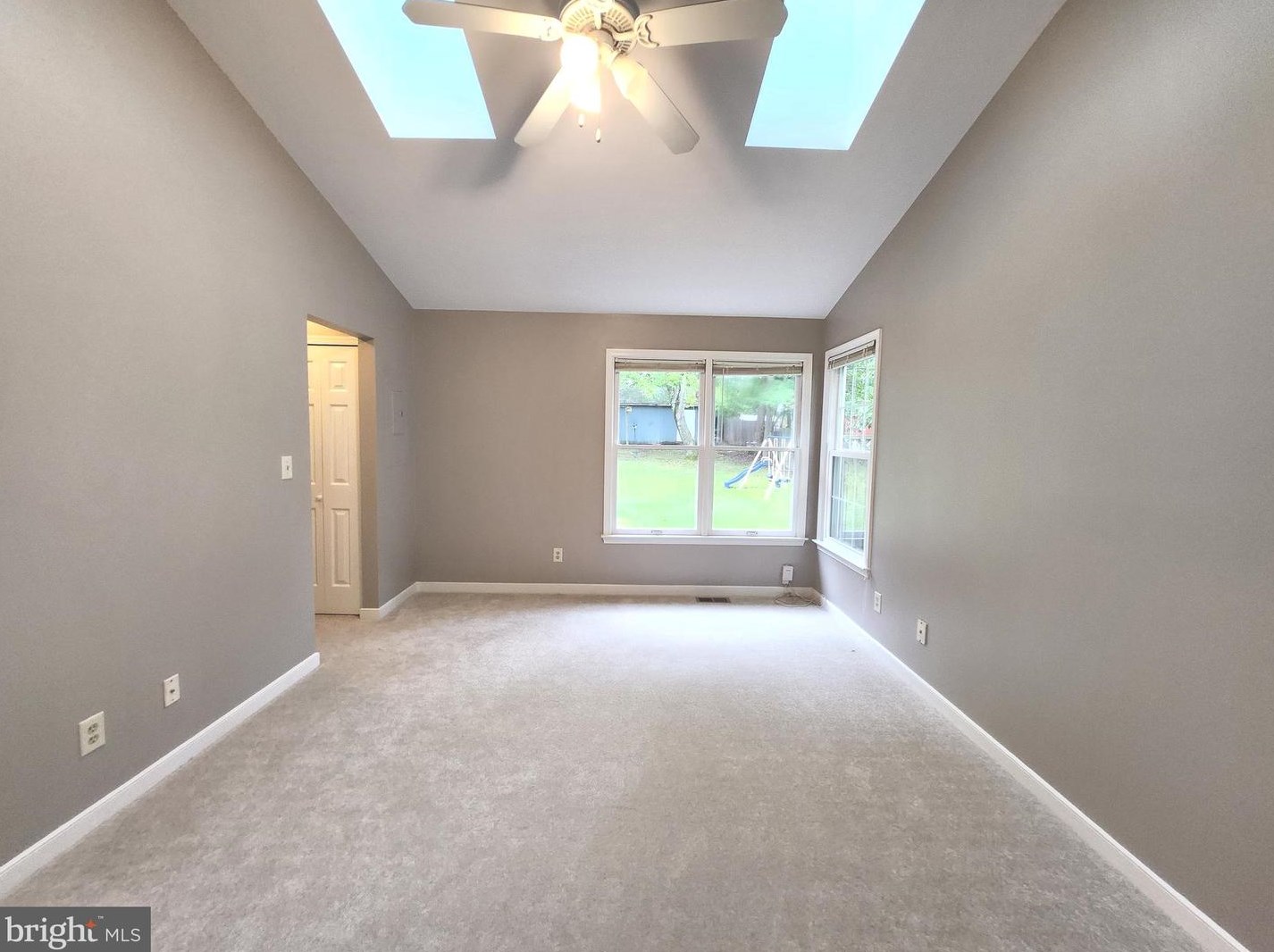 1 Bryant Blvd, Stafford VA  22556-6428 exterior