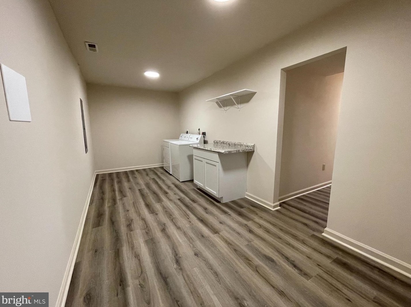 8 Belladonna Ln, Stafford, VA 22554