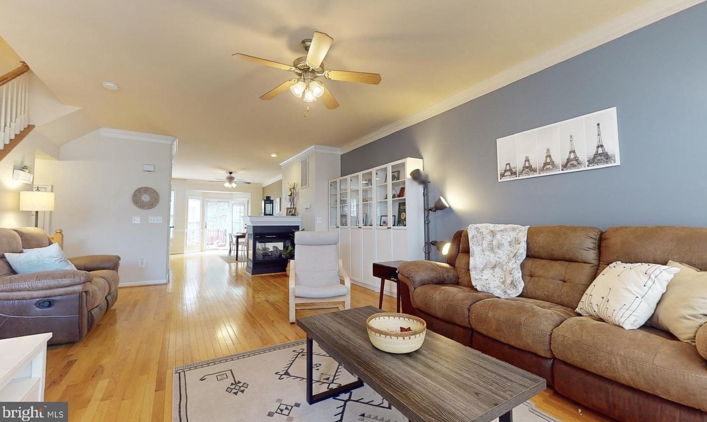 206 Breakers Edge Ct, Stafford VA  22554-4509 exterior