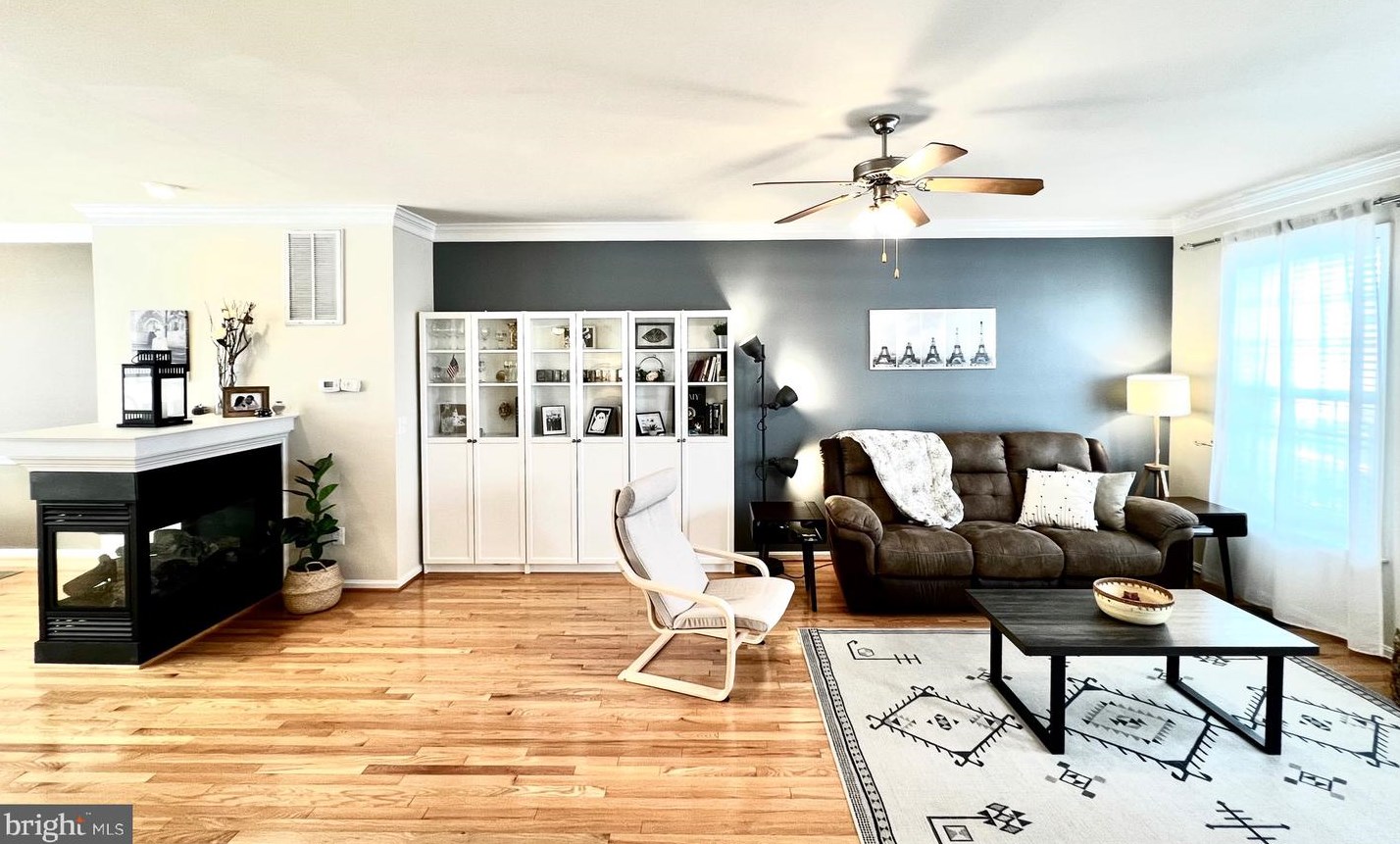 206 Breakers Edge Ct, Stafford VA  22554-4509 exterior