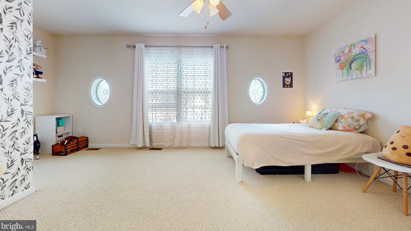 206 Breakers Edge Ct, Stafford VA  22554-4509 exterior