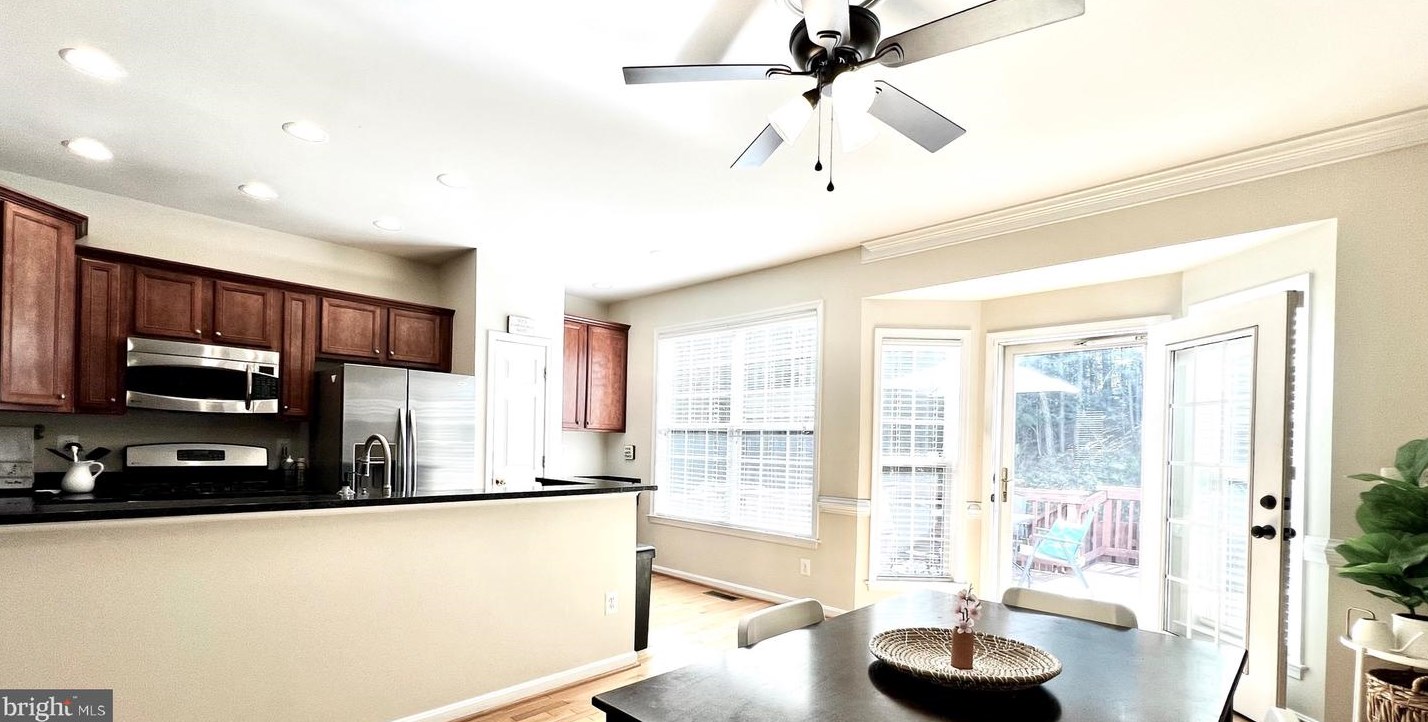 206 Breakers Edge Ct, Stafford VA  22554-4509 exterior