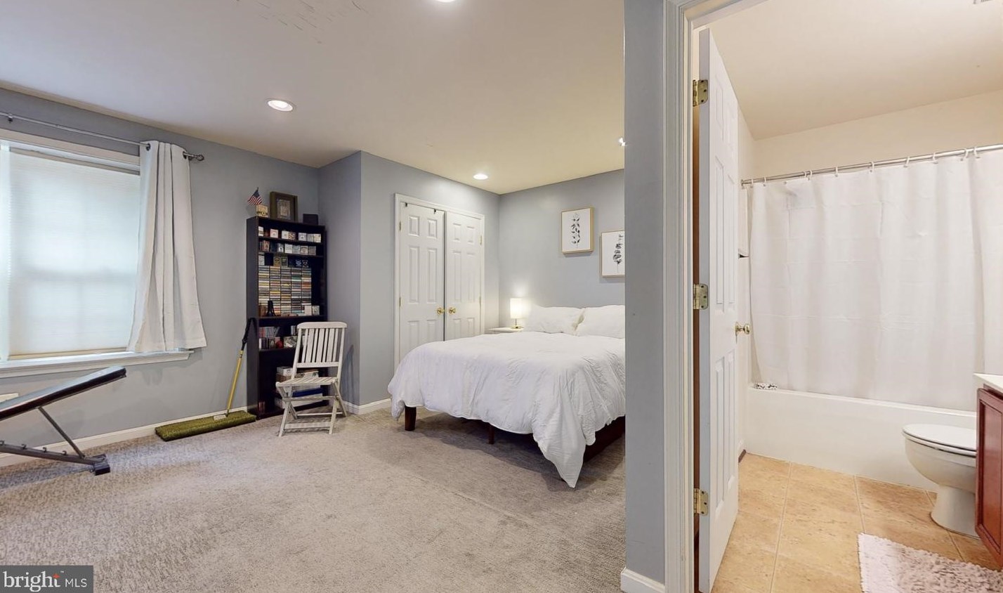 206 Breakers Edge Ct, Stafford VA  22554-4509 exterior