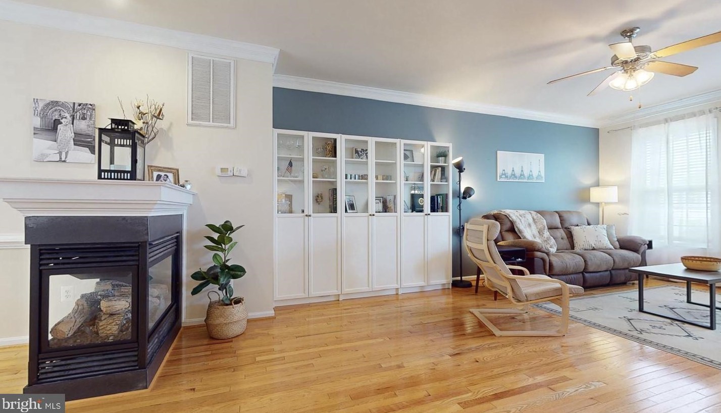 206 Breakers Edge Ct, Stafford VA  22554-4509 exterior