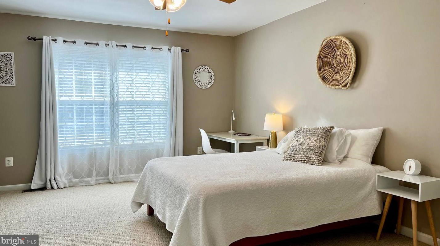 206 Breakers Edge Ct, Stafford VA  22554-4509 exterior