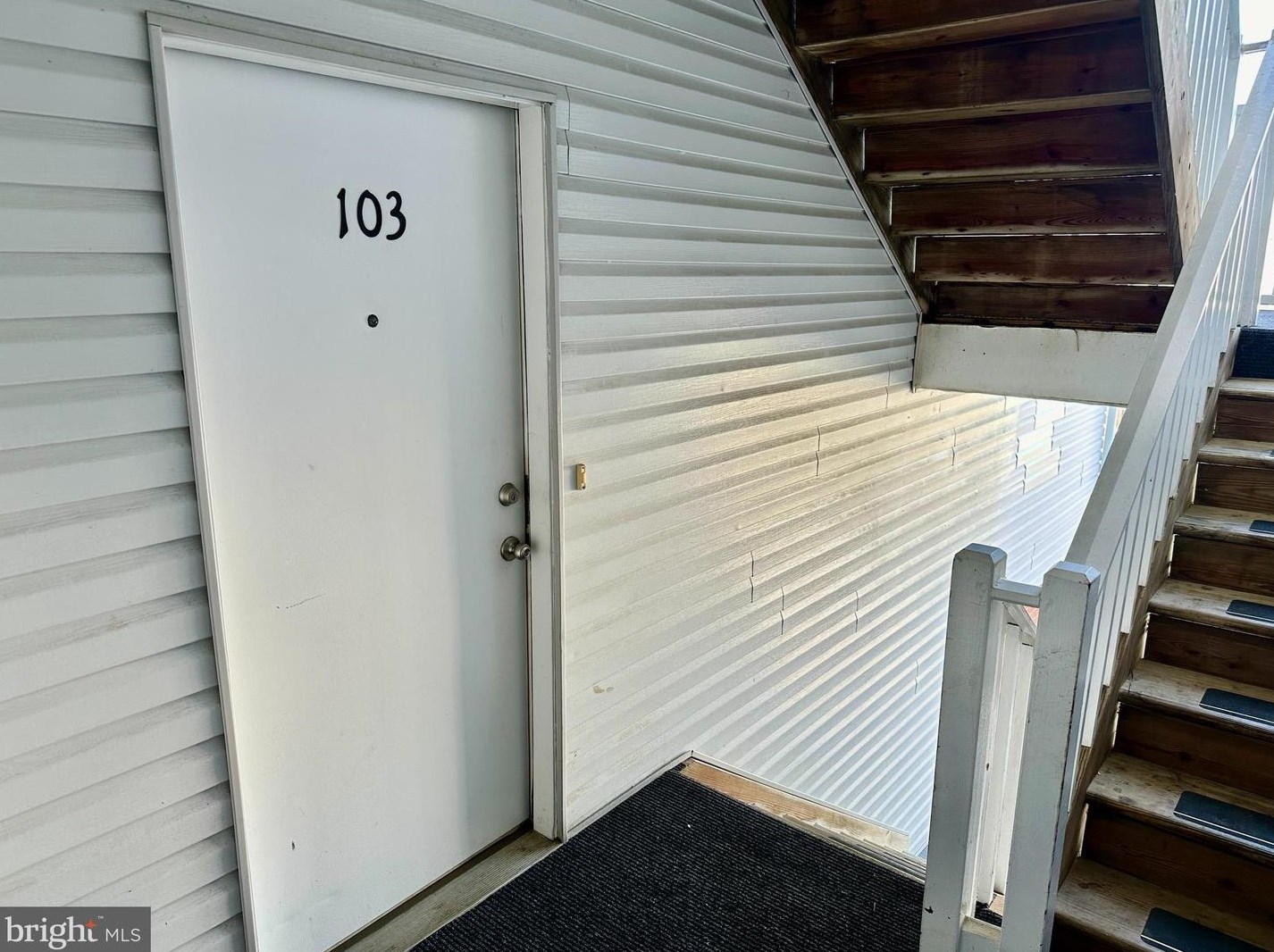 100 Picadilly Ln #103, Stafford, VA 22556