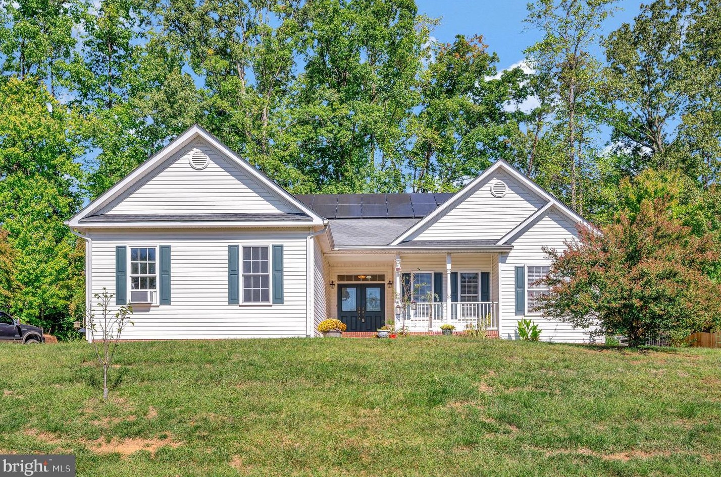 11 Oleander Dr, Stafford, VA 22554
