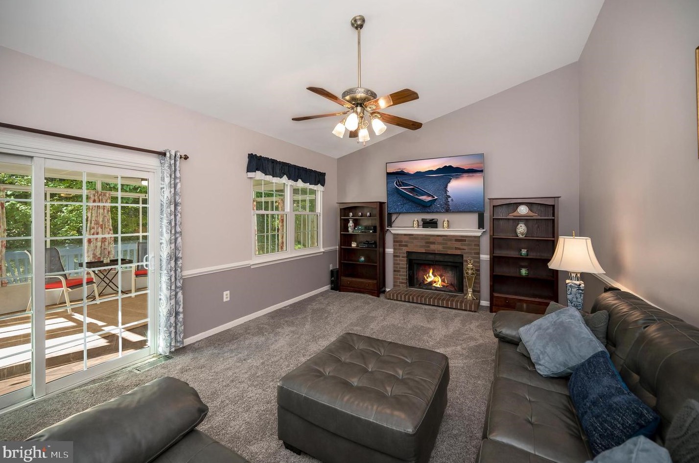 64 Blossom Wood Ct, Stafford, VA 22554