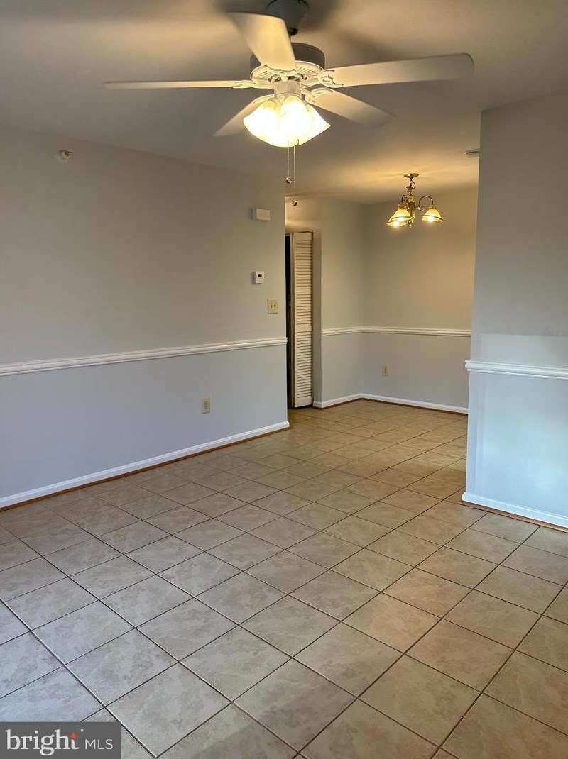 100 Wild Oak Ln #103, Stafford, VA 22554