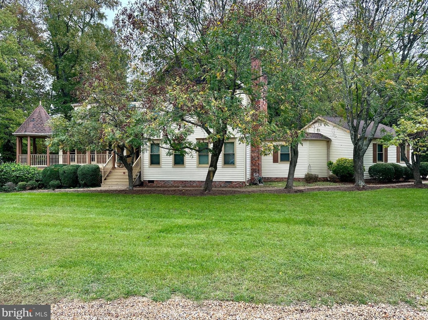 6 Kennedy Cir, Fredericksburg, VA 22405