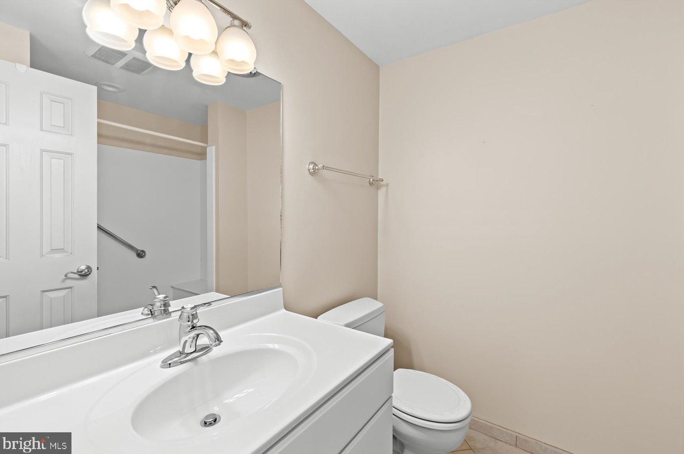 111 Oakwood Dr, Stafford VA  22554-3924 exterior