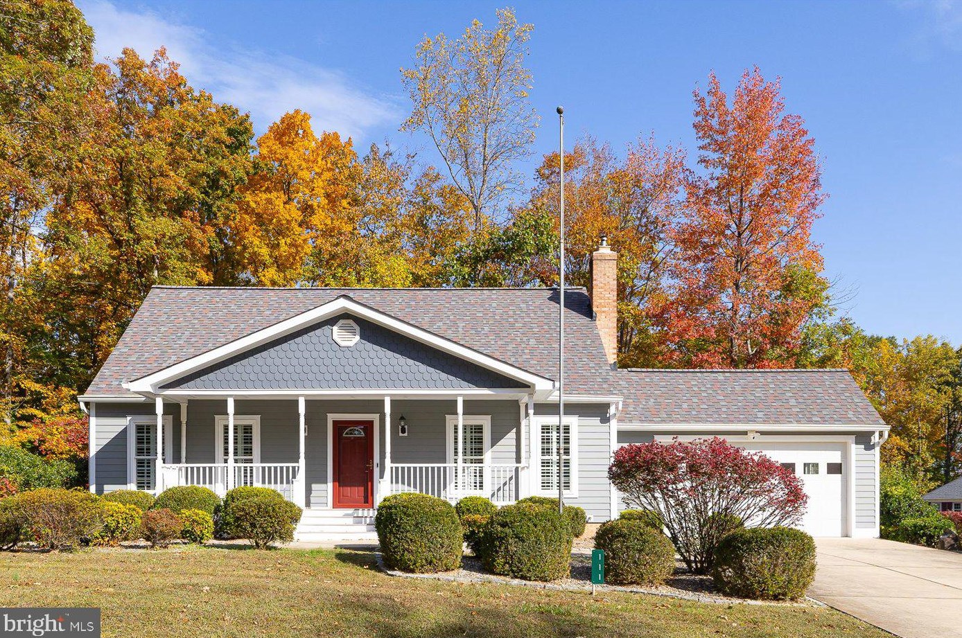 111 Oakwood Dr, Stafford VA  22554-3924 exterior