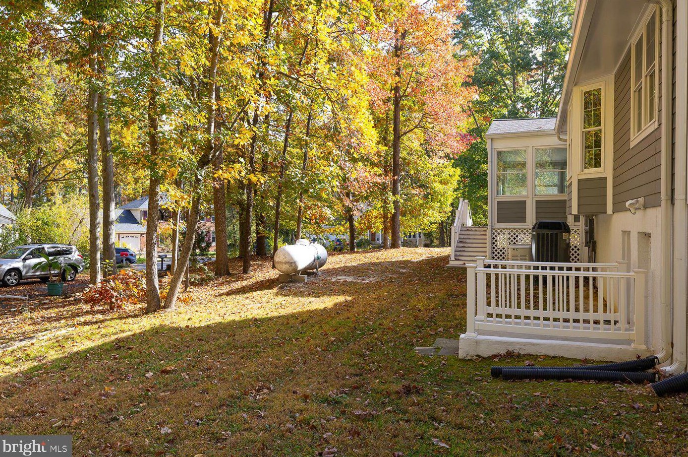 111 Oakwood Dr, Stafford VA  22554-3924 exterior