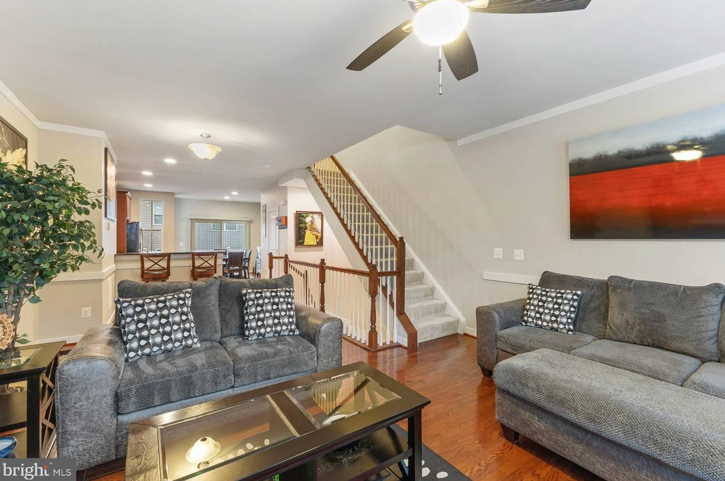 205 Shamrock Dr, Stafford, VA 22556