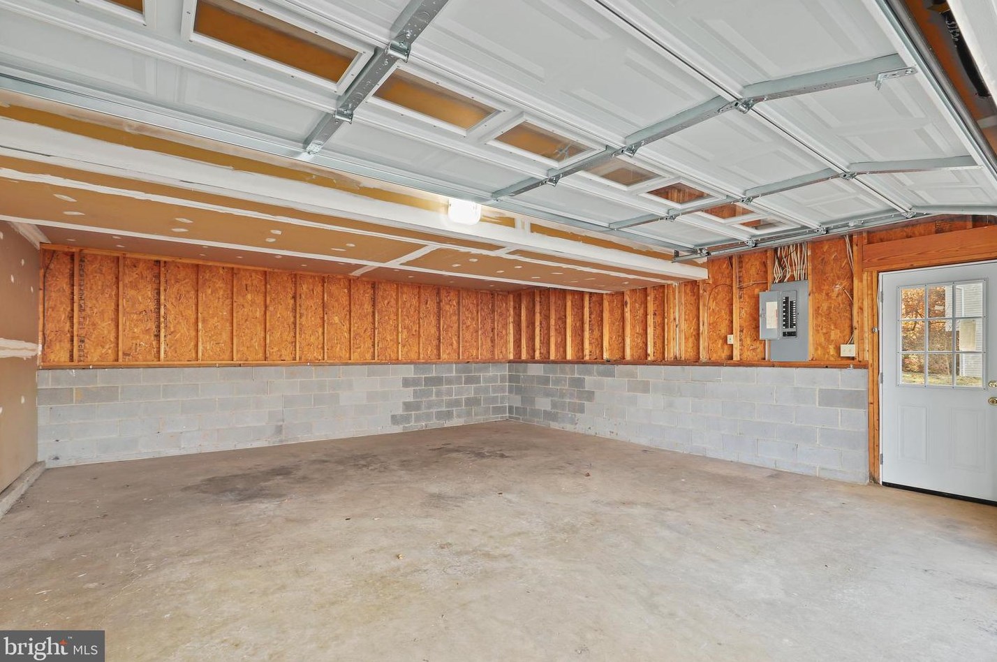 113 Barbara Ann Dr, Stafford VA  22554-7904 exterior