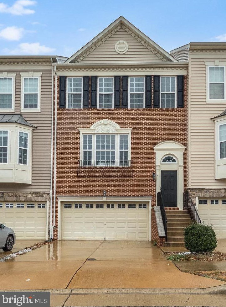 14 Lamplighter Ln, Stafford, VA 22554