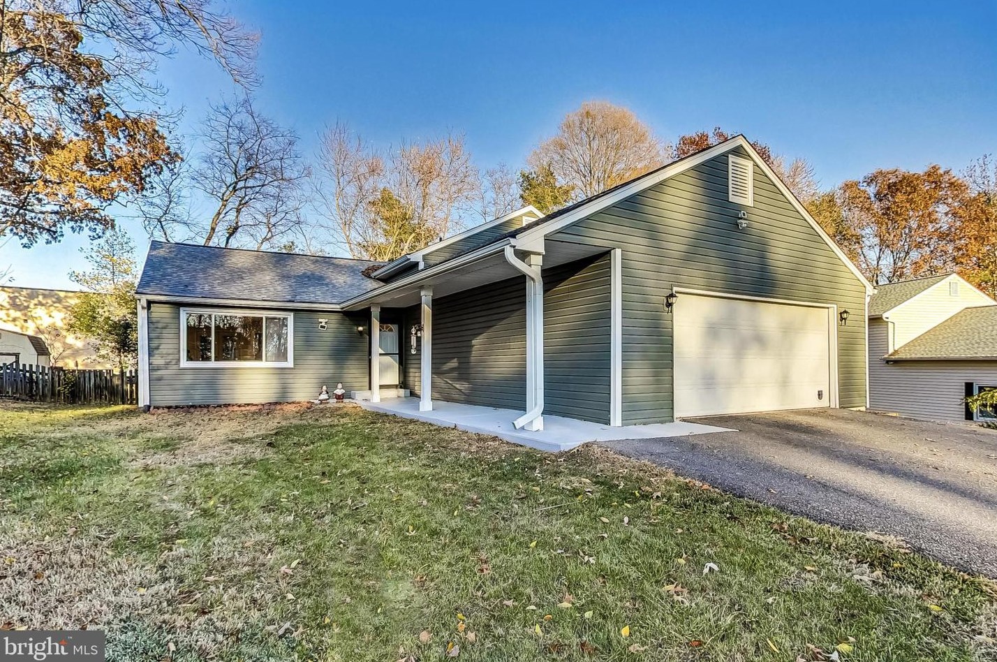 95 Pewter Ln, Stafford, VA 22554-1520