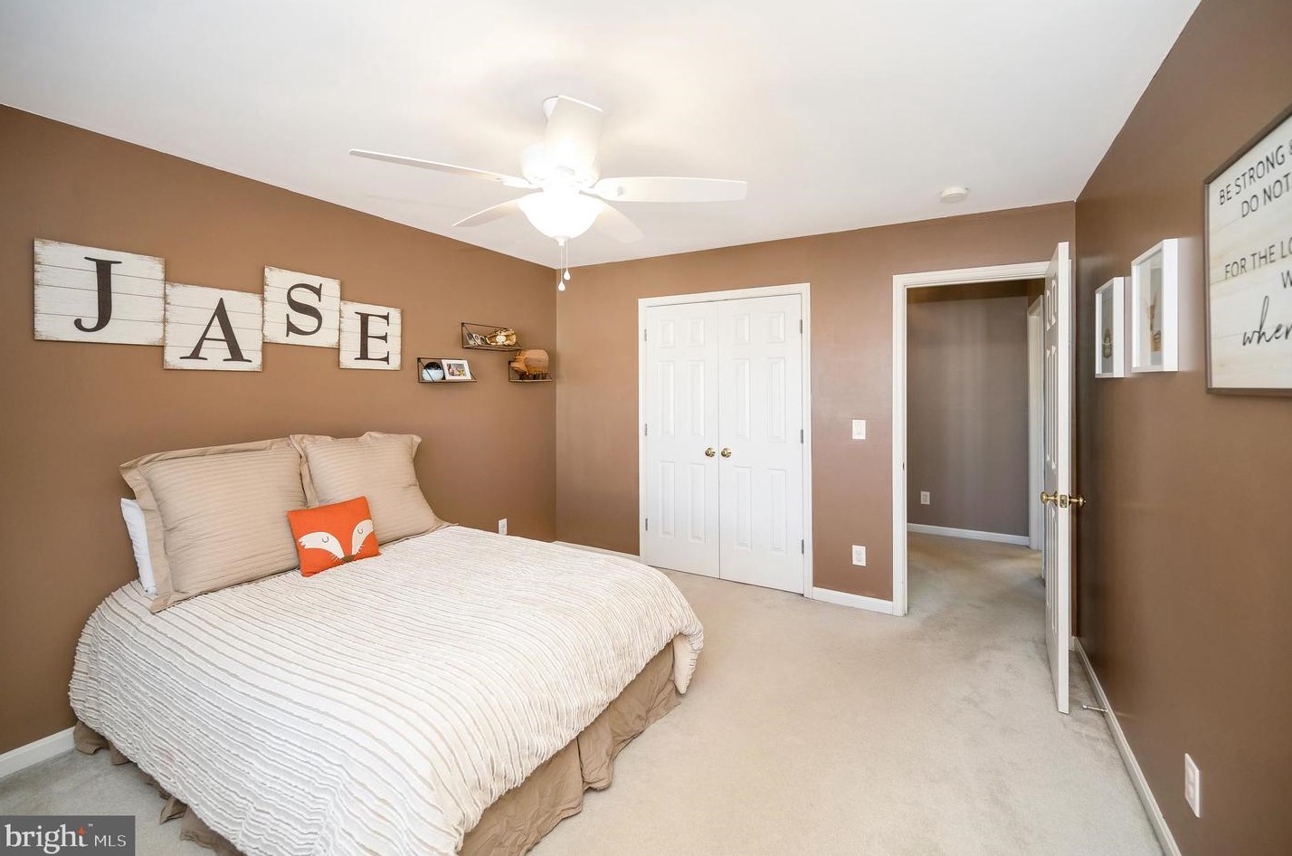 17 Pin Oak Ct, Stafford VA  22554-7923 exterior