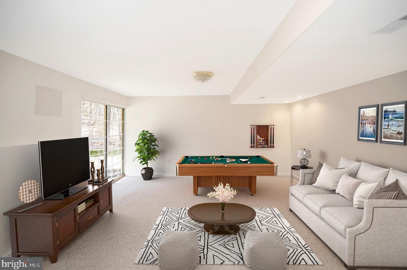 17 Pin Oak Ct, Stafford VA  22554-7923 exterior