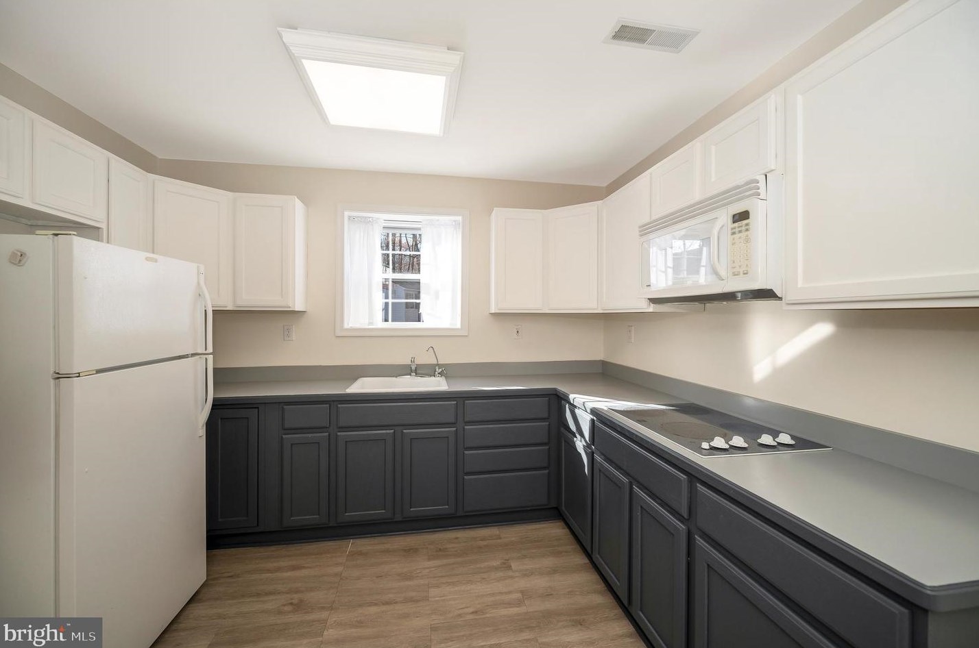 17 Pin Oak Ct, Stafford VA  22554-7923 exterior