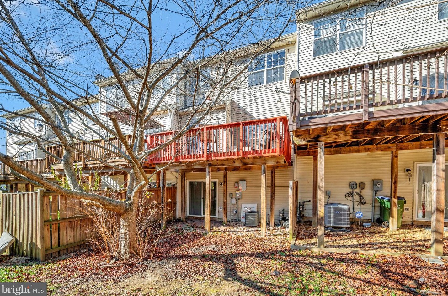 106 Blossom Ln, Stafford VA  22554-4868 exterior