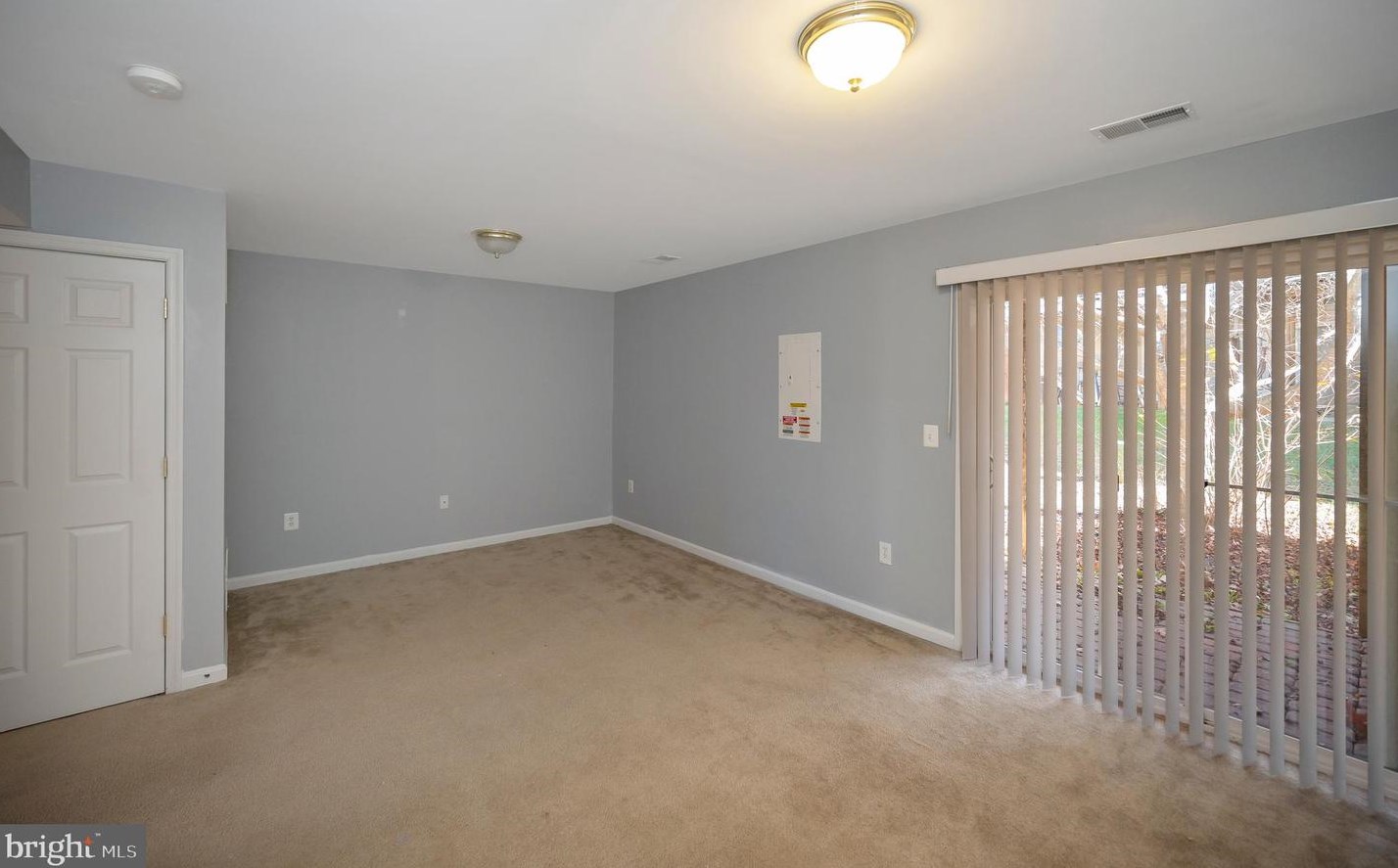 106 Blossom Ln, Stafford VA  22554-4868 exterior