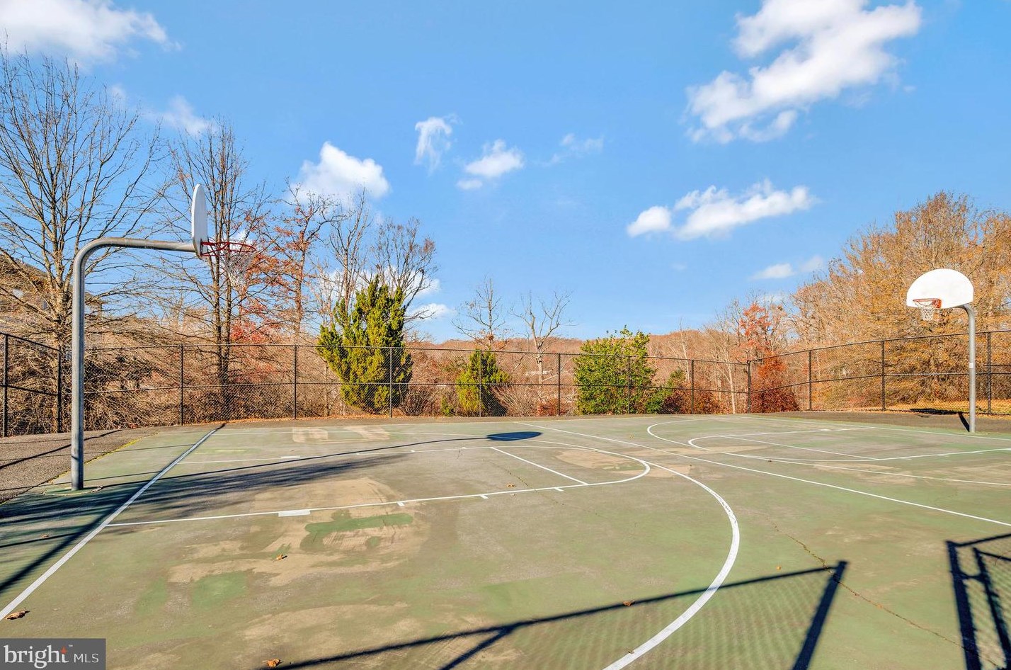106 Blossom Ln, Stafford VA  22554-4868 exterior