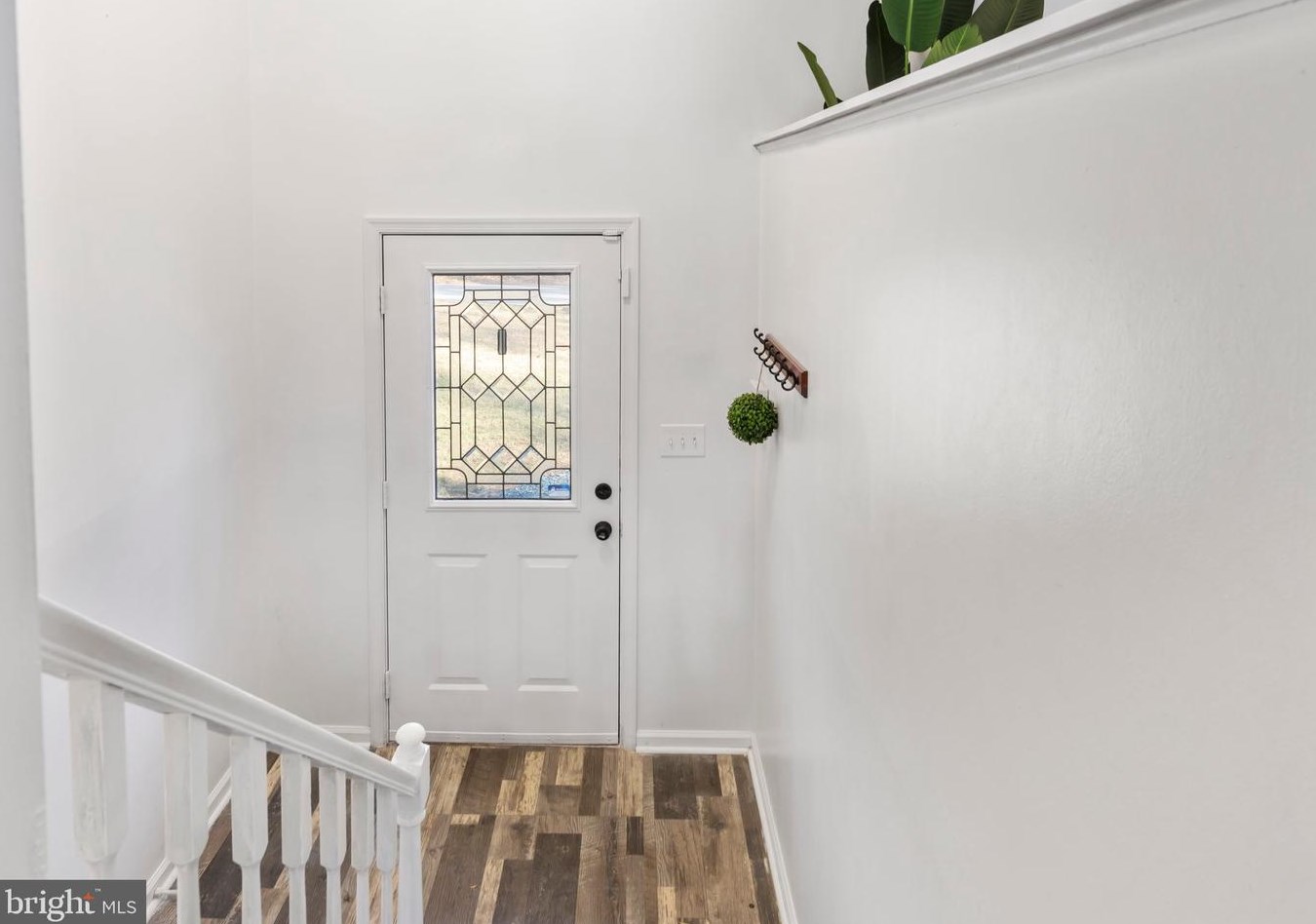 93 Dunbar Dr, Stafford VA  22556-6002 exterior