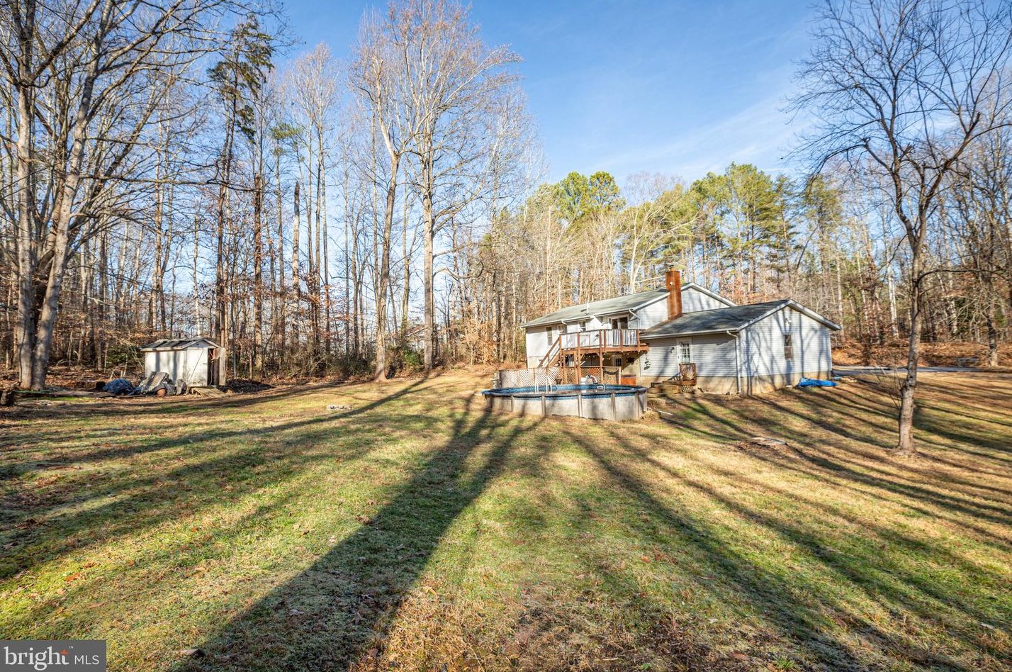 93 Dunbar Dr, Stafford VA  22556-6002 exterior