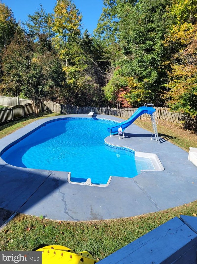 67 Lafayette St, Stafford, VA 22554-7699