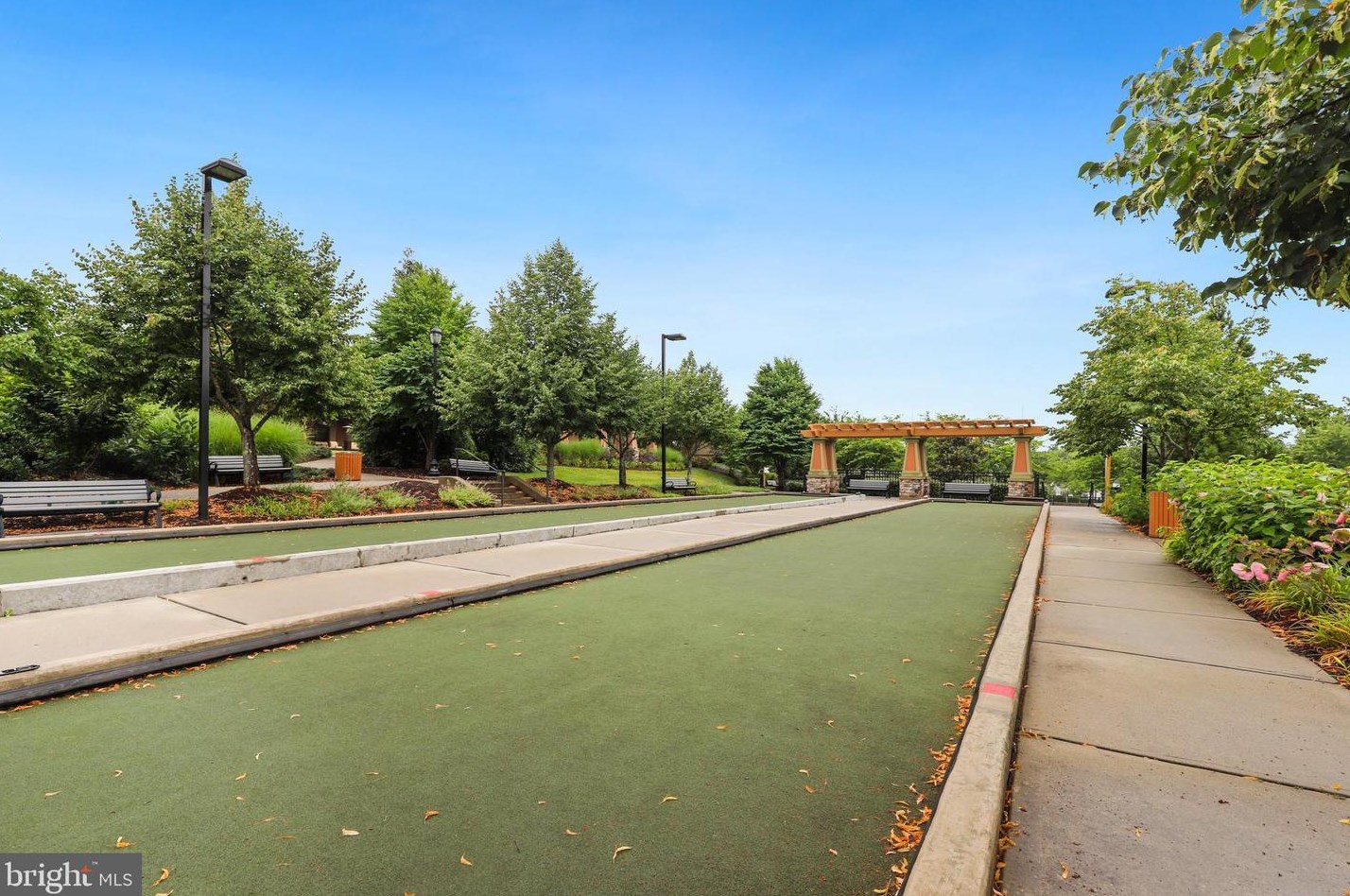 26 Table Bluff Dr, Fredericksburg VA  22406-5458 exterior