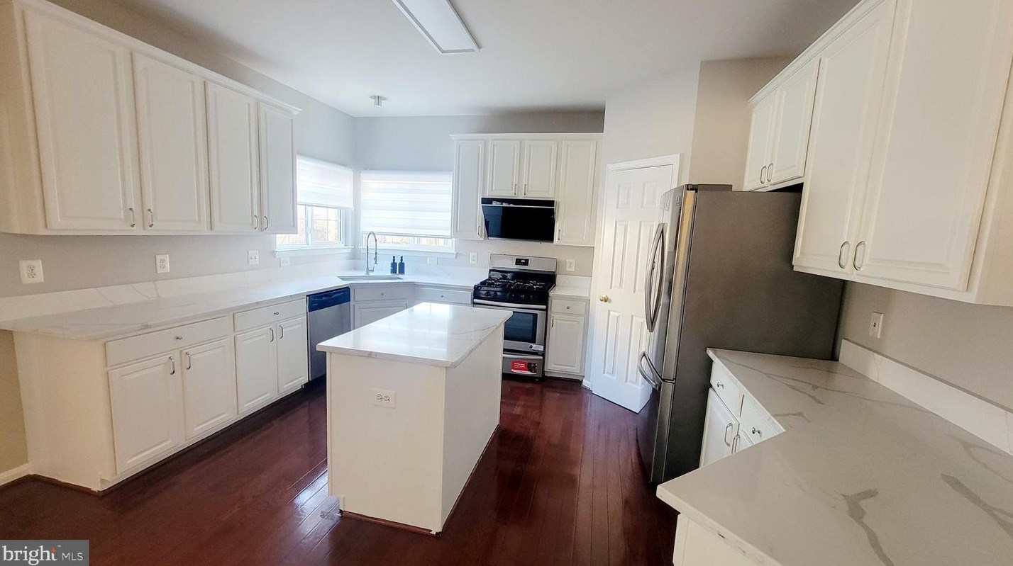 50 Newbury Dr, Stafford VA  22556-4620 exterior