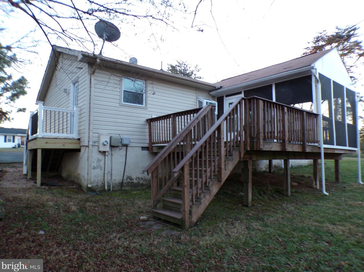 1107 Amherst Ave, Fredericksburg VA  22405-1732 exterior