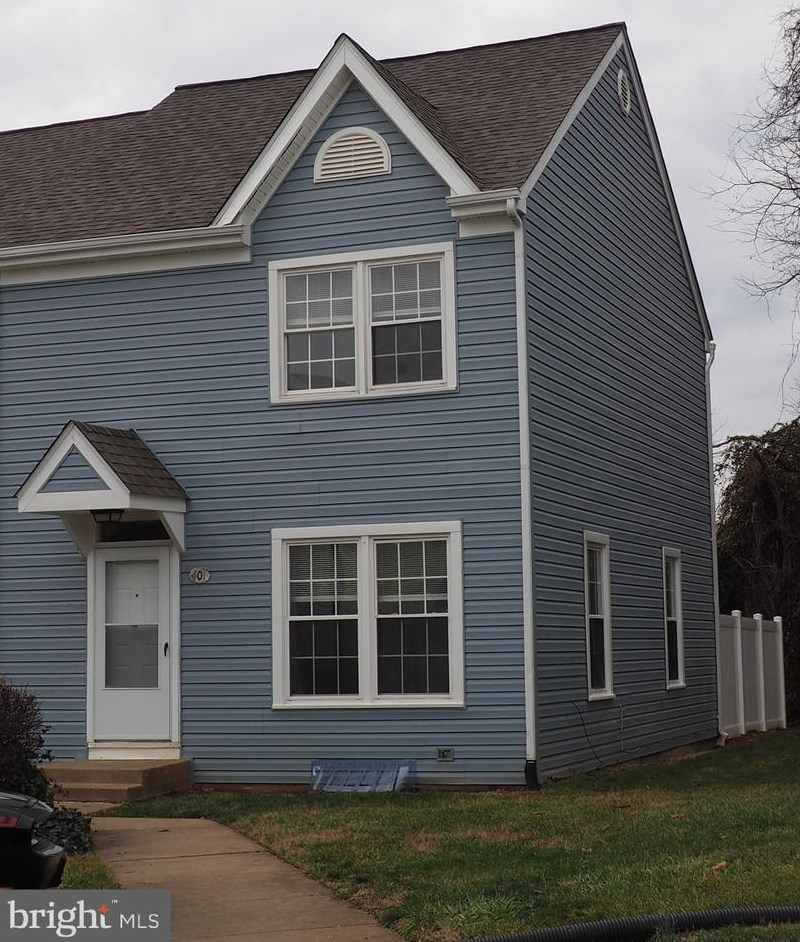 401 Madison Ct, Stafford VA  22556-9068 exterior