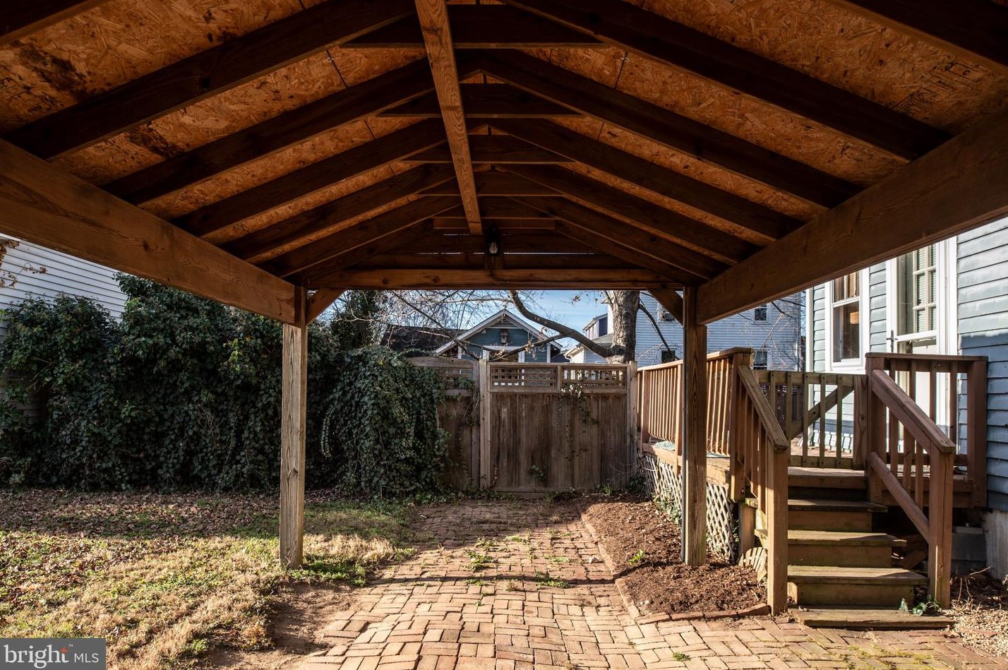 110 Madison Ave, Fredericksburg VA  22405-2527 exterior