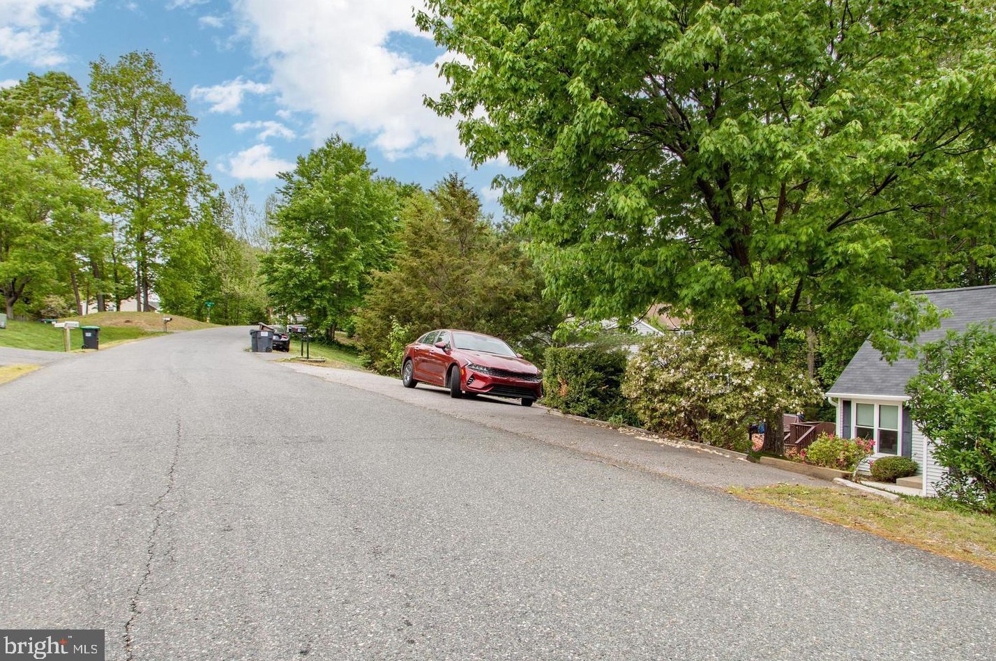 5 Yucca Dr, Fredericksburg VA  22405-6323 exterior