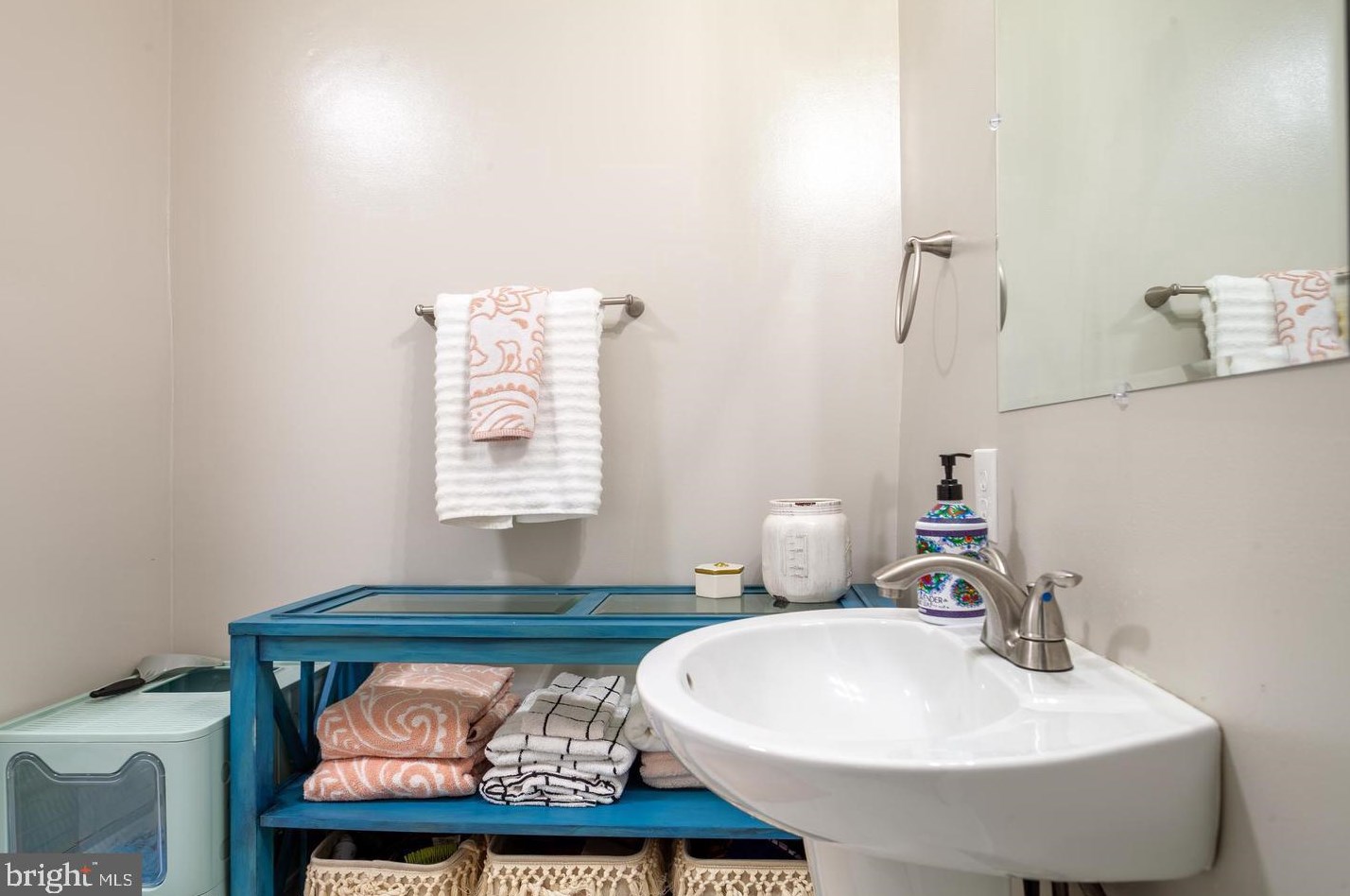 5 Yucca Dr, Fredericksburg VA  22405-6323 exterior