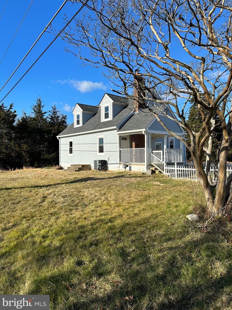 1436 Warrenton Rd, Fredericksburg, VA 22406