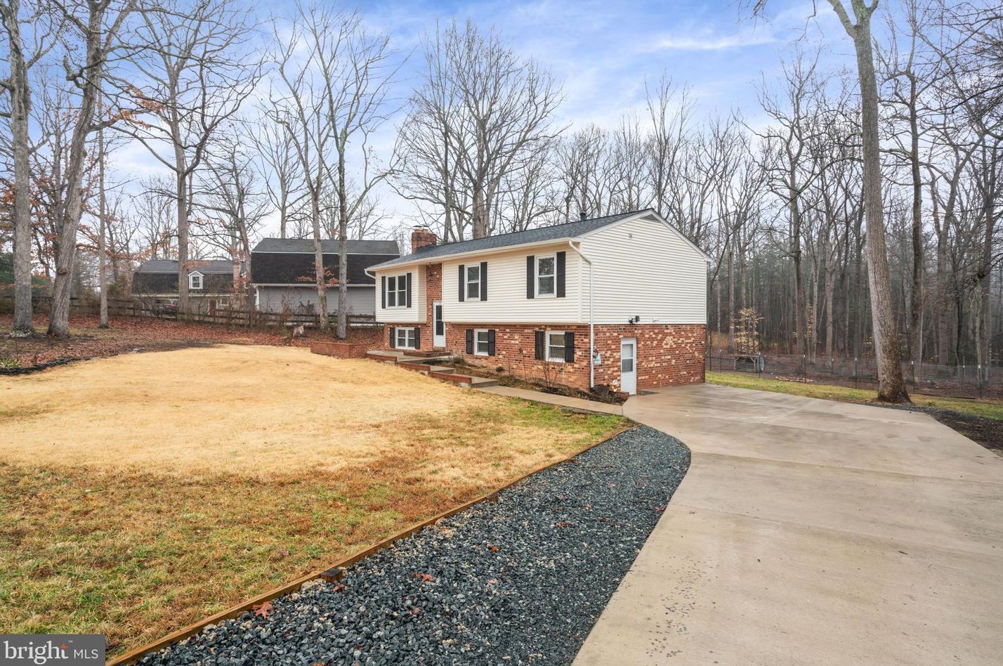 319 Cropp Rd, Fredericksburg VA  22406-4017 exterior