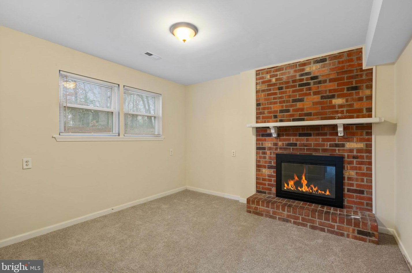 319 Cropp Rd, Fredericksburg VA  22406-4017 exterior