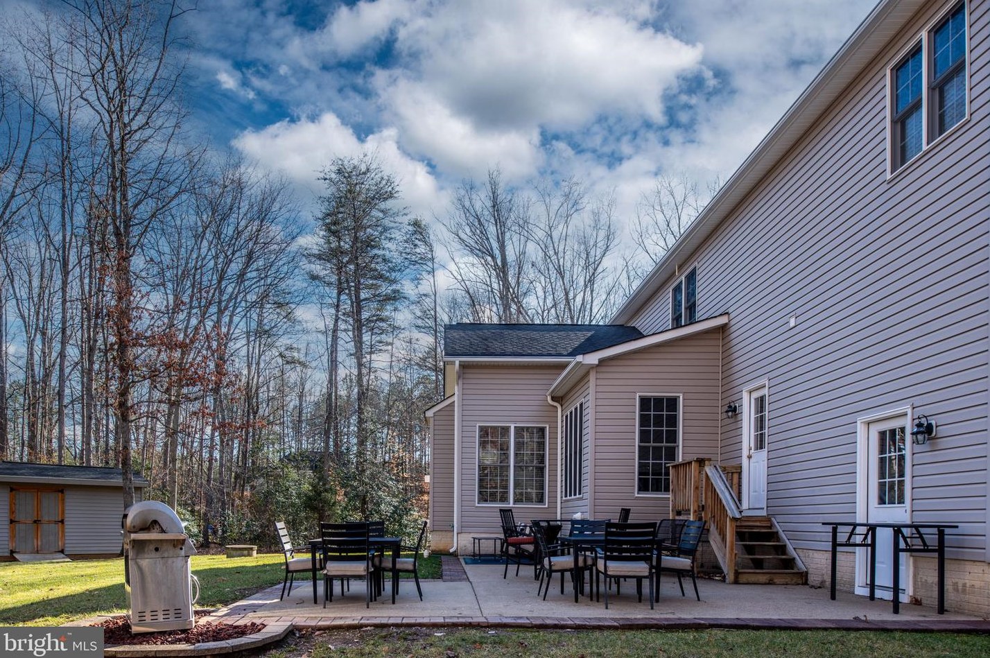 8 Riva Ridge Ln, Stafford VA  22556-6670 exterior