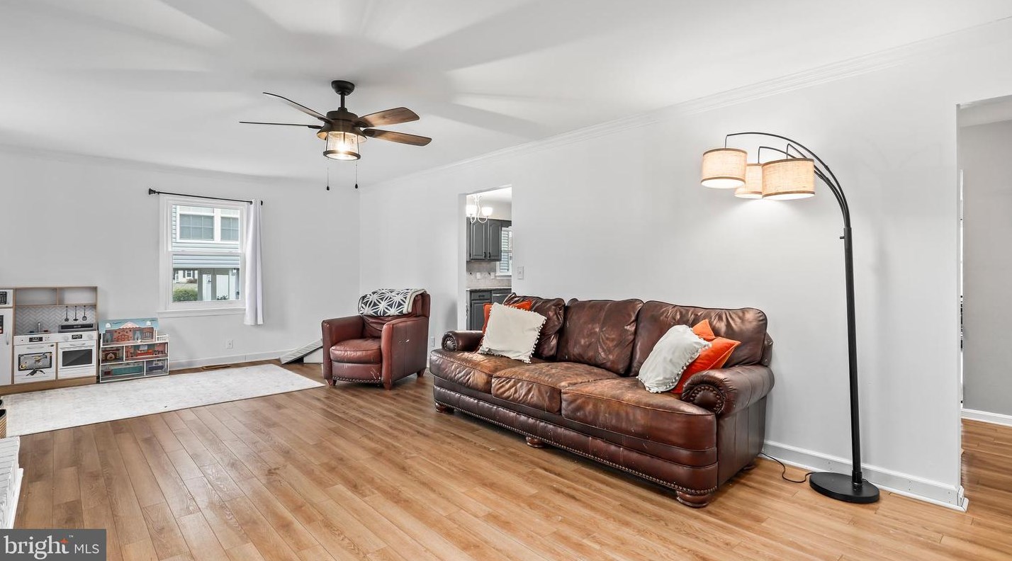 3216 Aquia Dr, Stafford VA  22554-2605 exterior