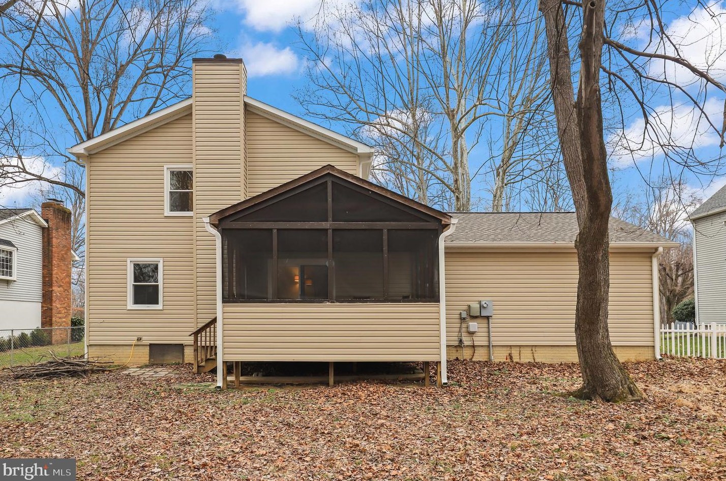 3216 Aquia Dr, Stafford VA  22554-2605 exterior