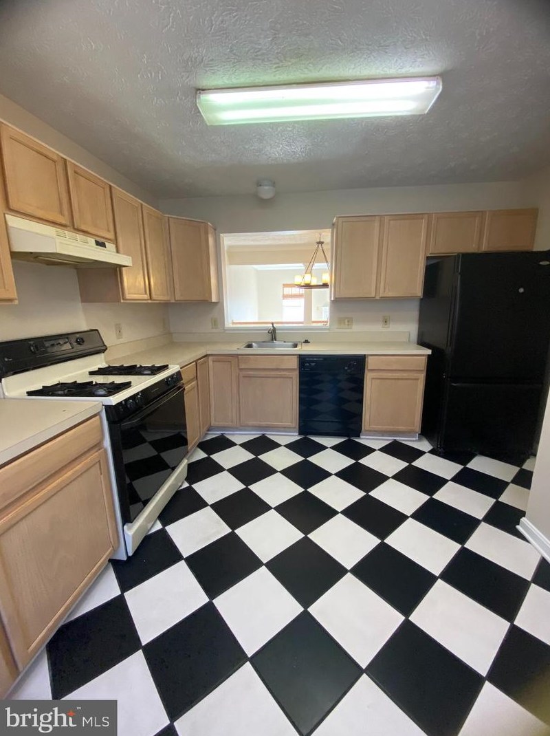 304 Tolbelt Ct, Stafford, VA 22554