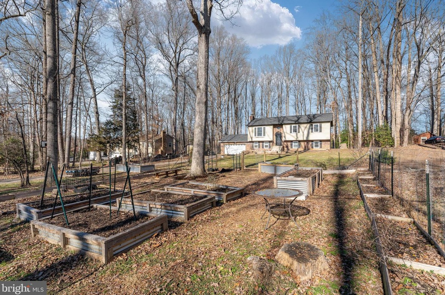 2926 Mountain View Rd, Stafford, VA 22556
