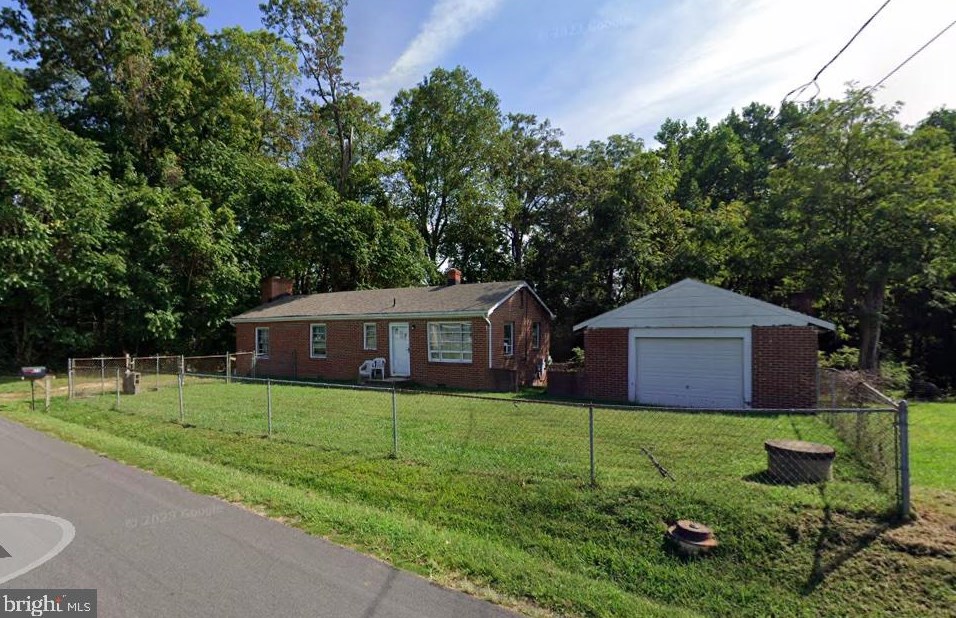 170 Newton Rd, Fredericksburg, VA 22405