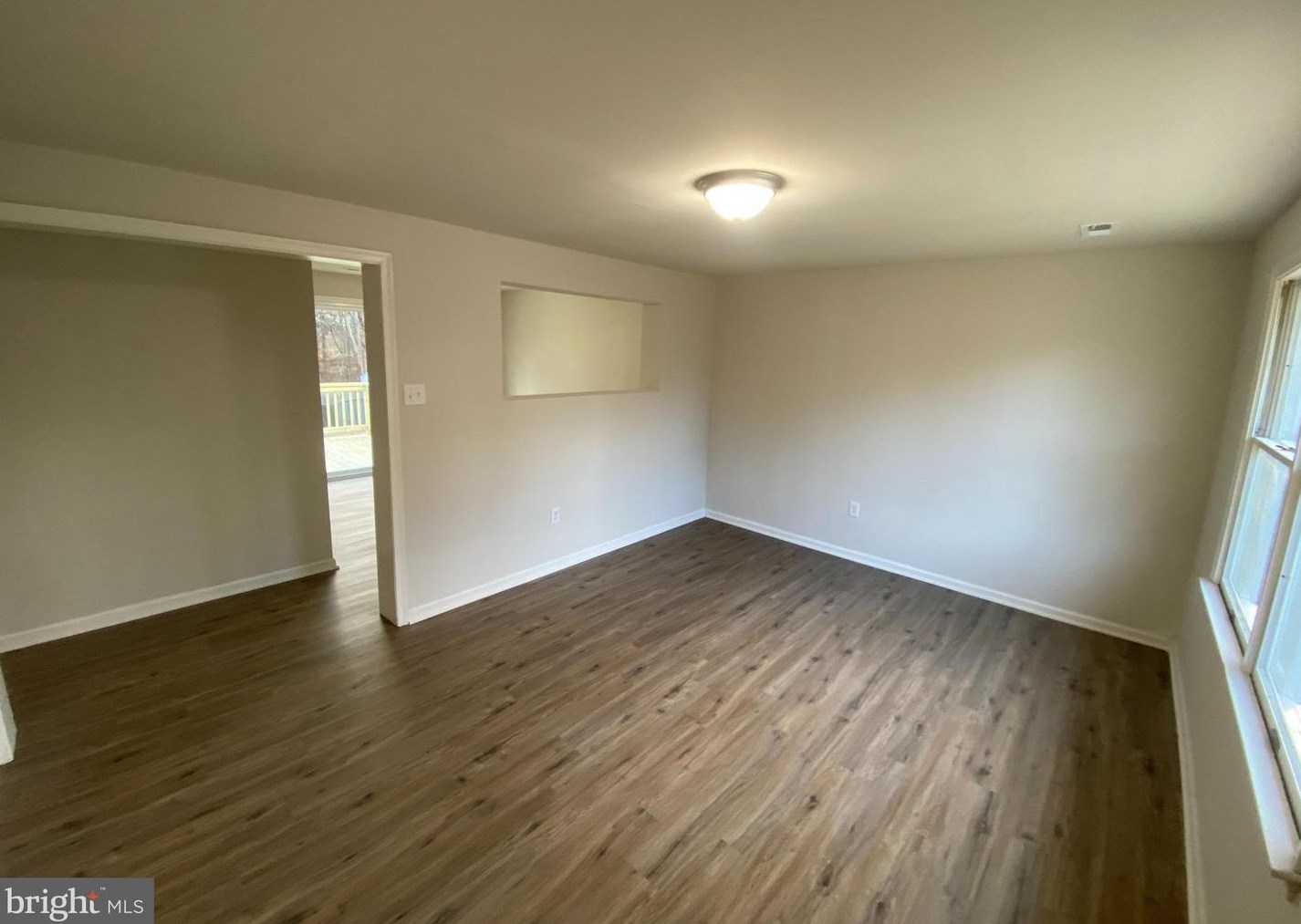 211 Northview Dr, Fredericksburg, VA 22405-1433